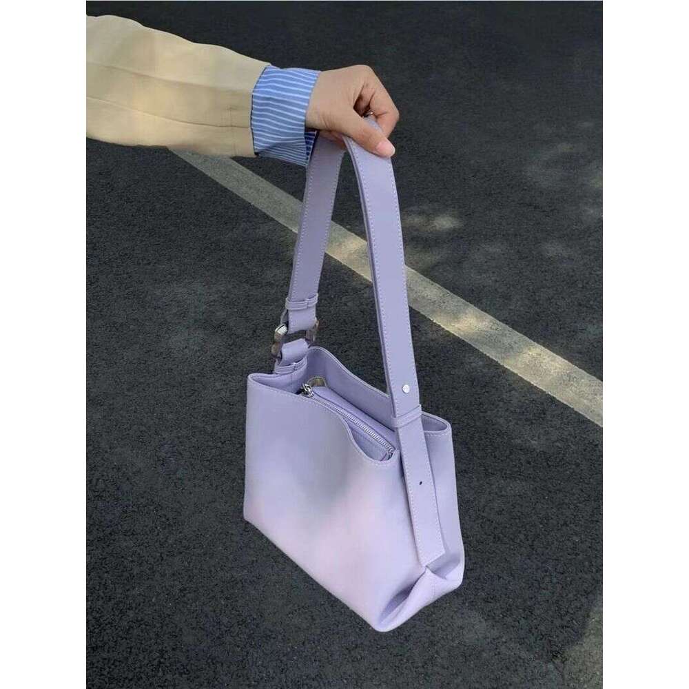 Summer New High-Capacity For Women With A Sense Of , Niche Commuting Women's Bag, White One Shoulder Crossbody
