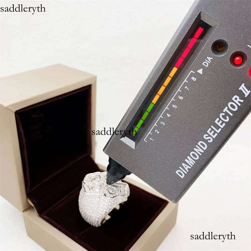 Zhenxuan s Sier Inlaid VVS Moissanite Hip Hop Cross Ring Fashion Trend Essential Ins Jewelry da