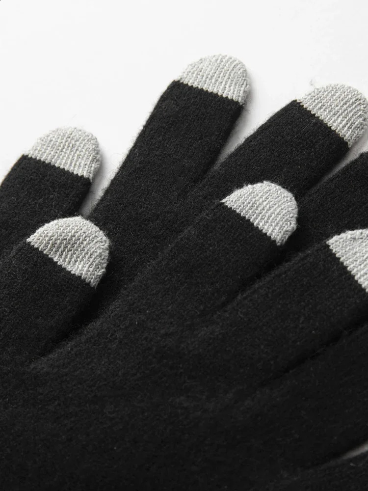 Men 100% Cashmere Knitted Gloves Touchscreen Autumn Winter Christmas Gloves Warm Wrist Length Classic Male Mittens 250807