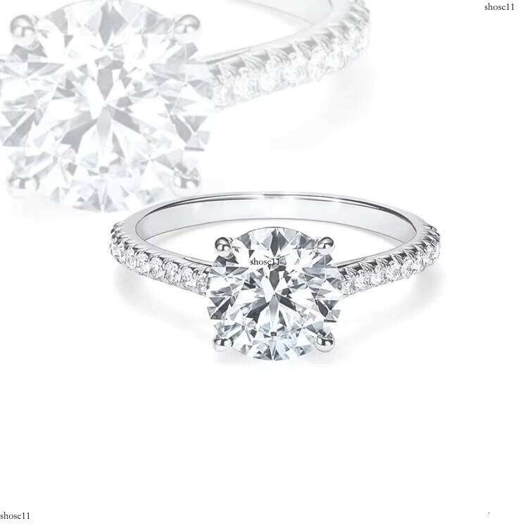 New Design Classical Four Prongs S Sier Round Cut D Color Moissanite Dia with GRA Certificate for Wedding Ring