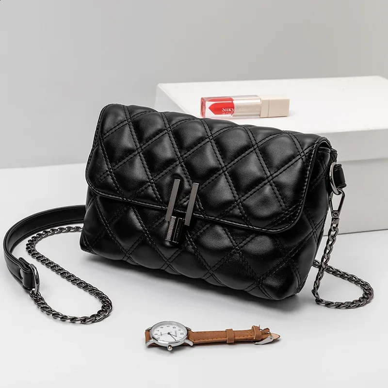 Trendy Small Quilted Chain Bag for Women - Shoulder/Crossbody Style Minimalist All-Match High-End Fashion 250809