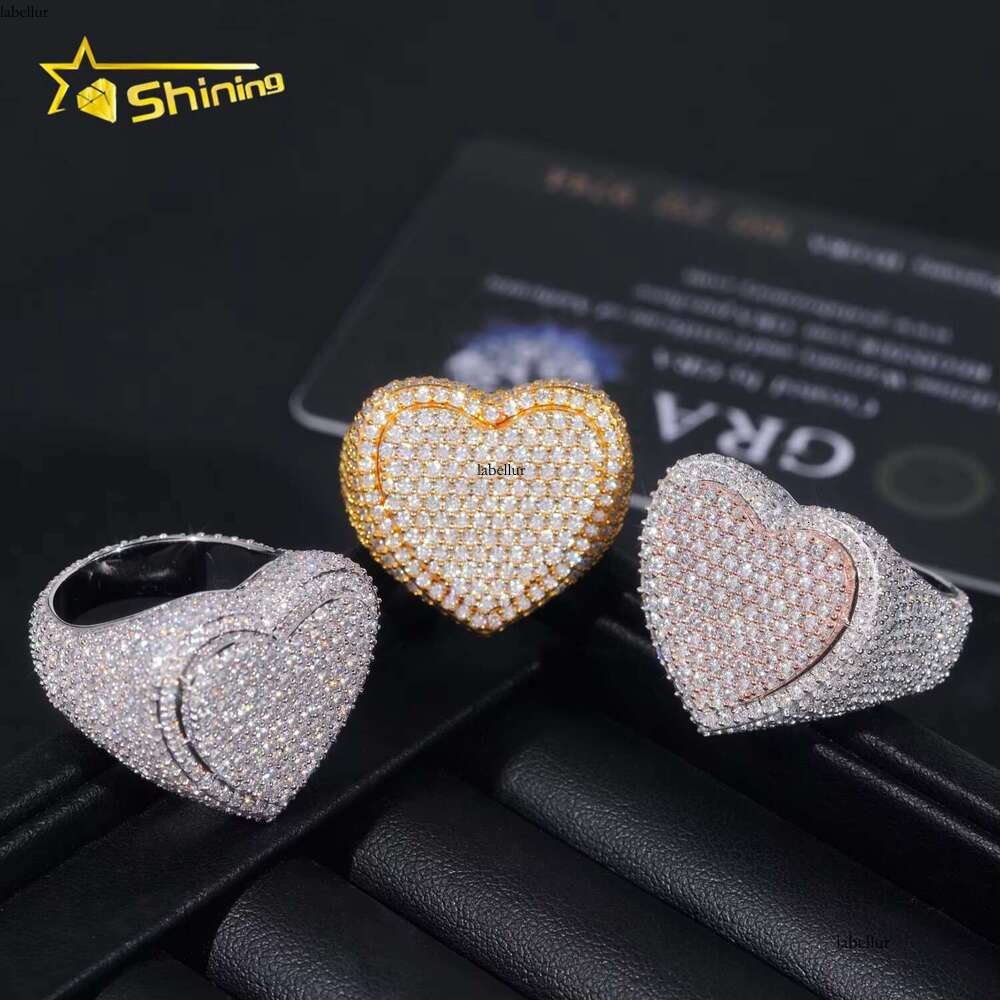 Fully Chilled Heart-Shaped Design Sier Two Tone Men's GRA Certificate Moissanite Hip-Hop Ring