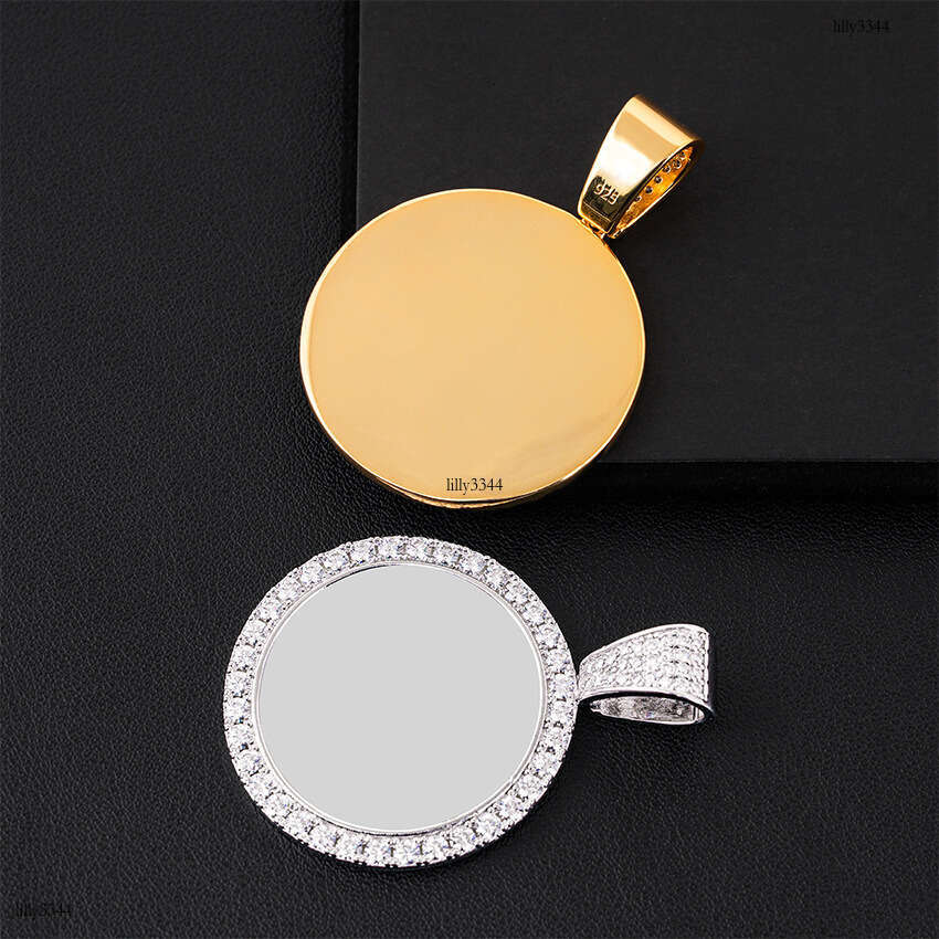 Hip-Hop Personality Sier Moissanite Frame Pendant Necklace for Men and Women Accessories