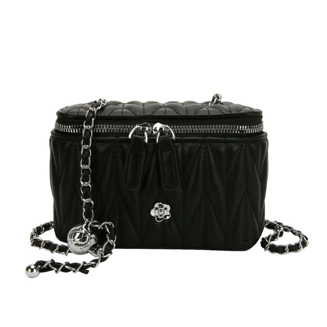 This Year's Trend Embroidery Thread Small Designer Bag Bag 2025 New Fashion Women's Bag Versatile Chain Bag Crossbody Bag Trendy Luxury Bag 