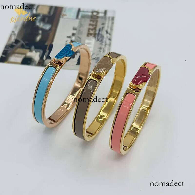 Custom Glod Clover Bangle Gradient Colors Titanium Steel Bracelet non fading high quality classics designer jewelry sier bracelets for Unisex Lovers g