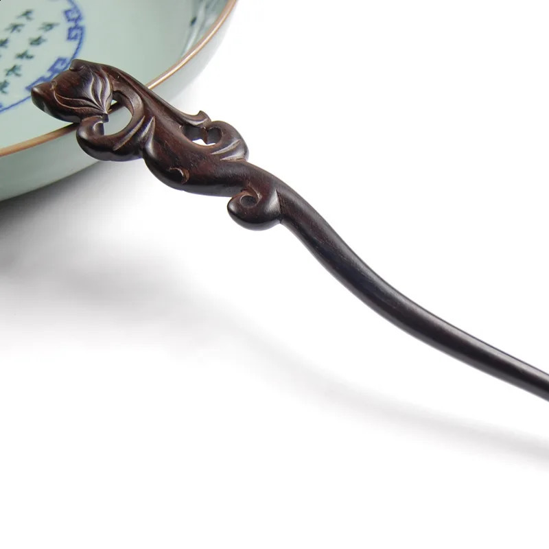 Traditional Chinese Hairpin Stick Vintage Carving Black Ebony Wooden Hair Forks Women Girls Coiled Hair Styling Accessories 250807