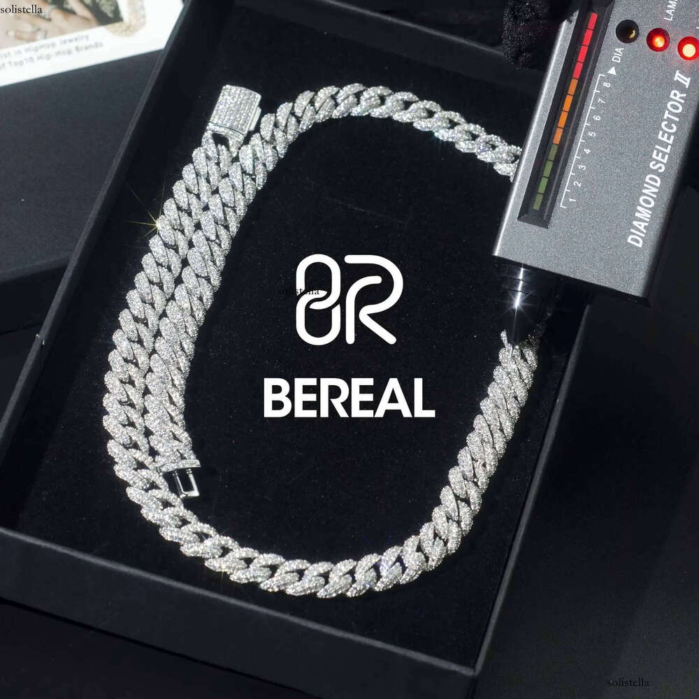 Unique Wholesale 14MM VVS Dia Cuban Chain Bracelet for a Stylish Accessory