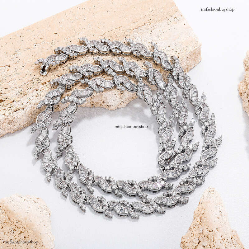 INS Style 8MM Wave Pattern Ice Crystal Necklace Niche Design High-end Sense Women's Bracelet Personality Simple Clavicle Chain Jewelry