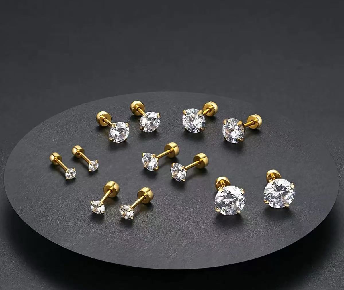 Summer Hot Sale Titanium Steel Fashion Zirconia Small Earrings