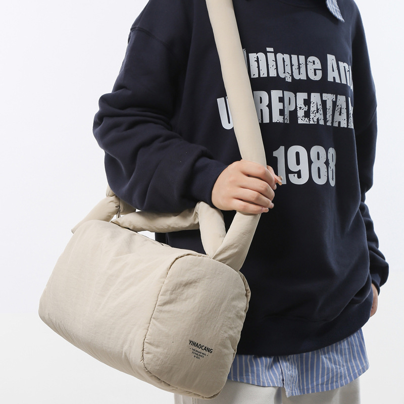 Autumn Winter New Cotton Jacket Water-Resistant Portable Versatile Commuter Crossbody Couple Style Handheld Pillow Bag