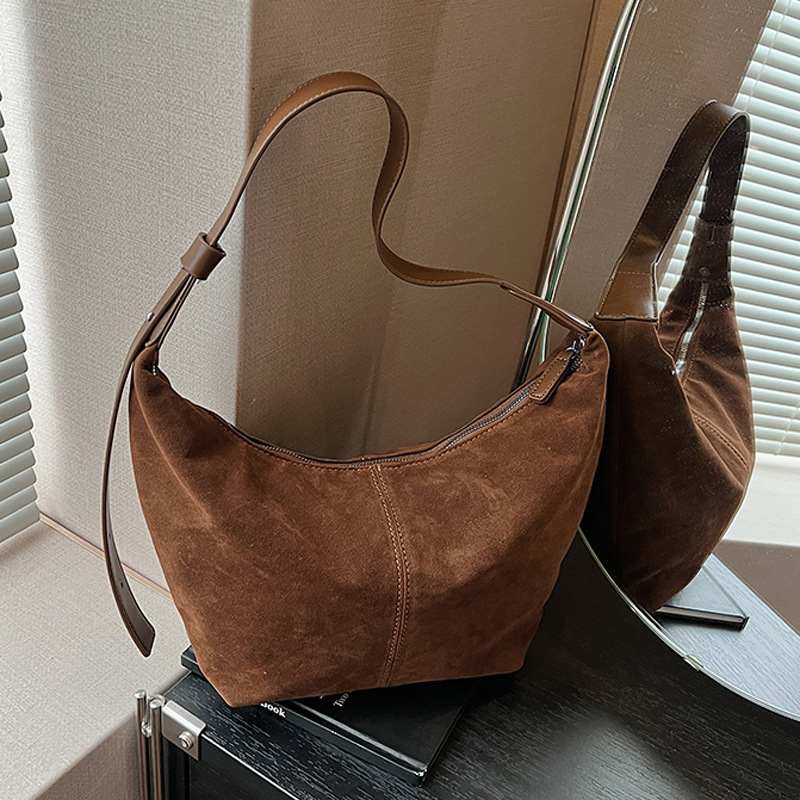 Melard Suede Dumpling for Women 2025 New Simple Large Capacity Shoulder Crossbody Bag ddmymoon