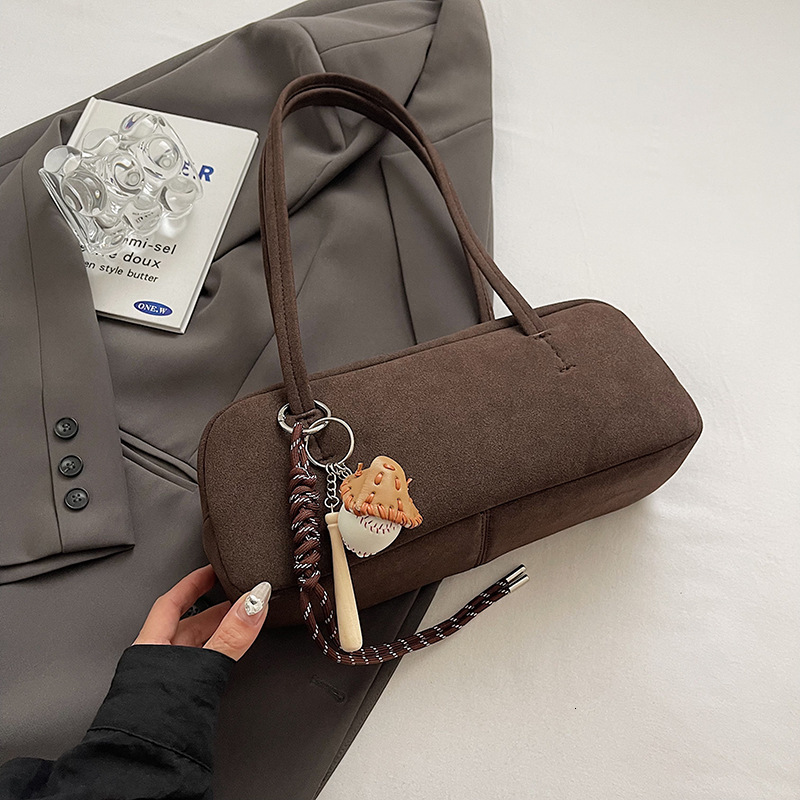High-End Fashion Underarm 2025 Korean Style Trendy Suede Baguette Commuter Women's Shoulder Bag ddmymoon