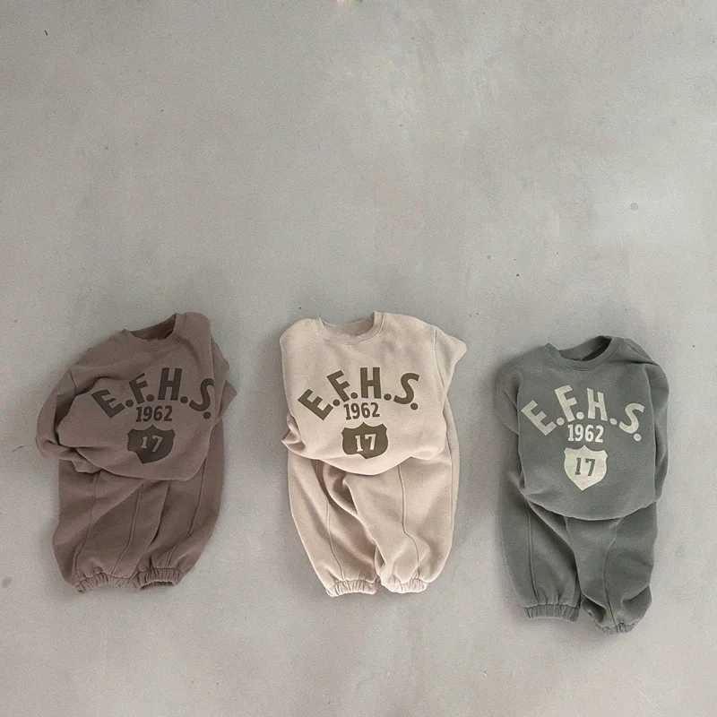 2024 Winter New Children Letter Print Fleece Sweatshirt + Sweat Pants 2pcs Set Boys Girls Thick Warm Sports Set Kids Outfits Z250811