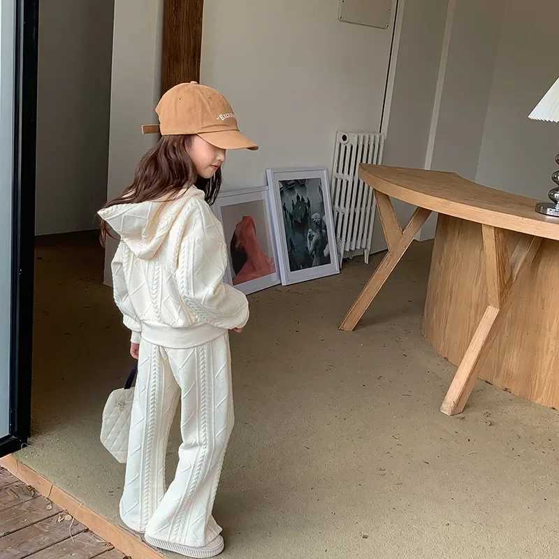 Childrens Clothing Sets Long Sleeved Hooded Top + Flared Pants 2pcs Girl Clothes Kids Boutique Clothes 2 To 8 Years Z250811