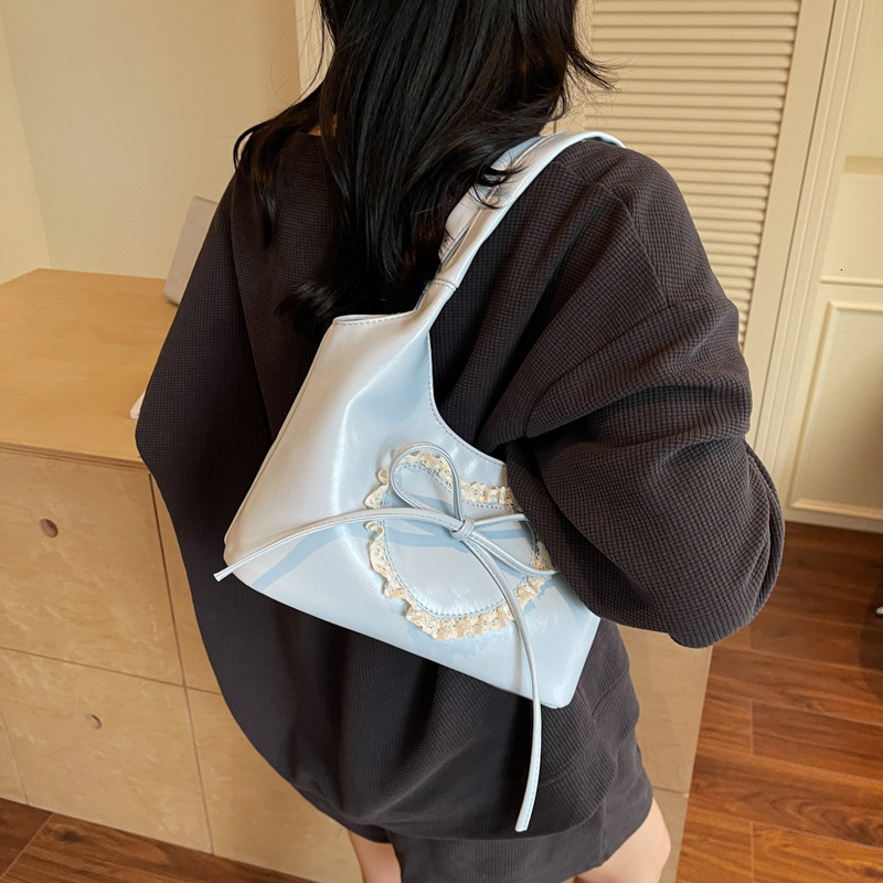 Women's Korean Style Creative Underarm Fashion Large Capacity Simple Casual Small Square Trendy High-end Shoulder Bag ddmymoon