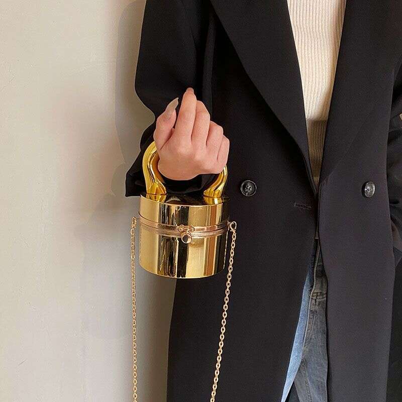 2024 New Women's Bag European and American Fashion Ins Style High-Value Mini Pocket Red Envelope