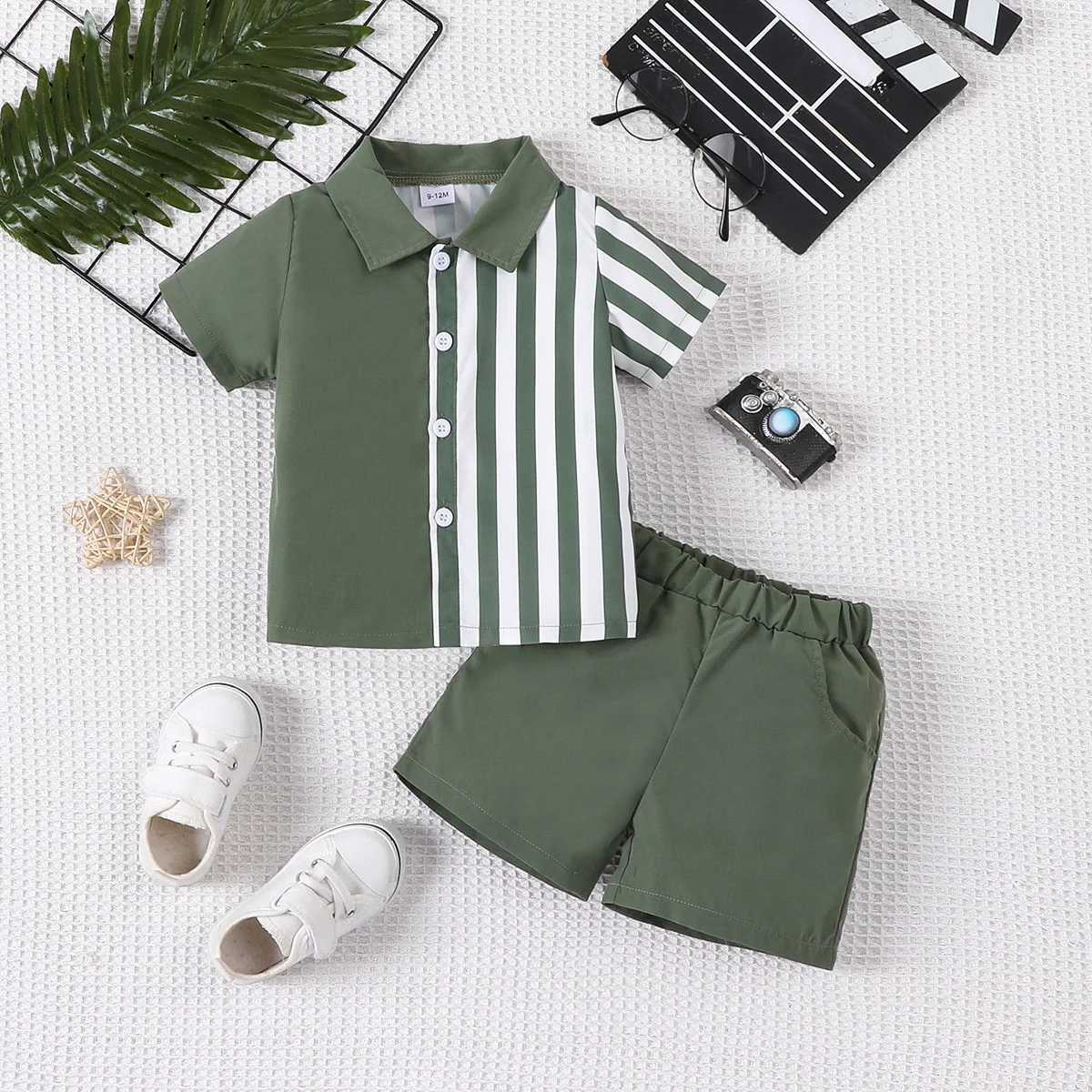 2-piece set of fashionable and casual solid color splicing short-sleeved shirt top and shorts for baby boys summer Z250811