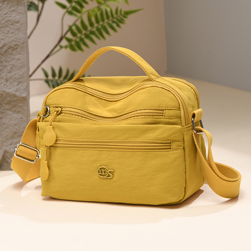 Waterproof Lightweight Nylon Cloth Women 2025 New casual Casual Multi-layer Large Capacity Shoulder Crossbody Bag ddmymoon
