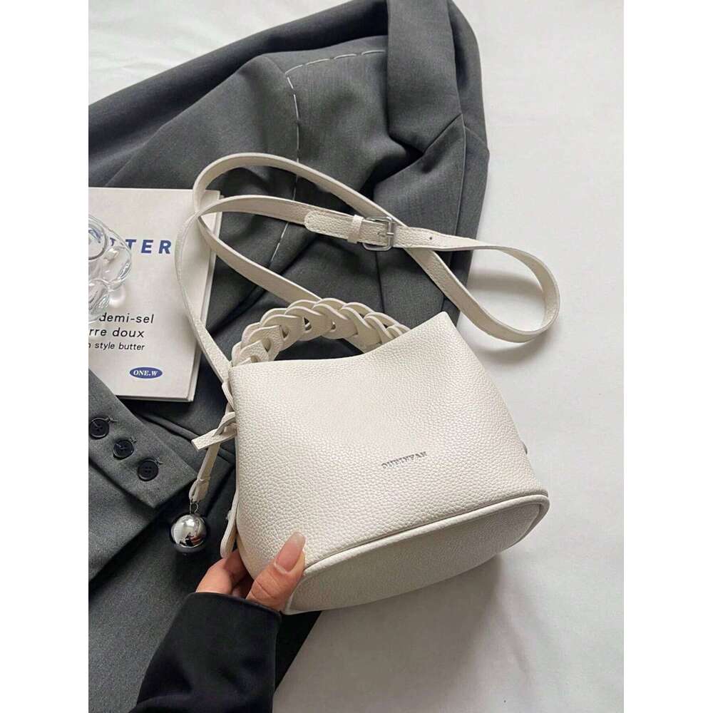Fashion Joker pu waterproof fabric, letter pattern design, metal pendant decoration design portable square bag, preparation of p