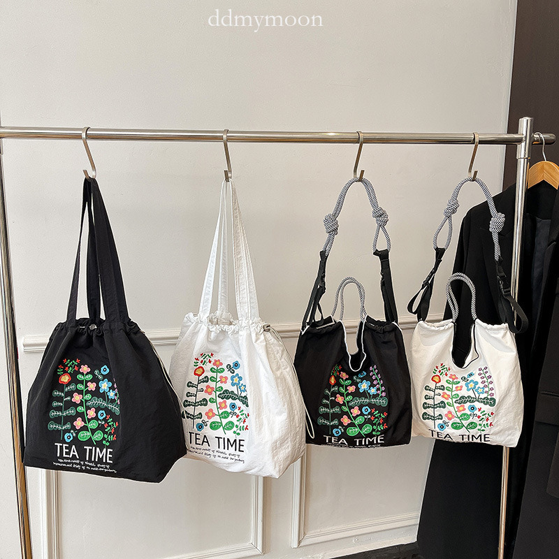 Trendy Personality 2025 Summer New Large Capacity Tote Fashionable Casual Simple Style Women's Shoulder Bag ddmymoon