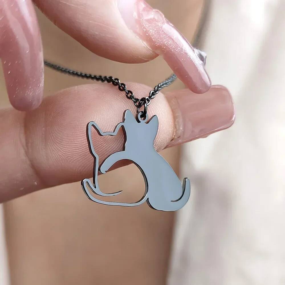 Double Cat Pattern Pendant Necklaces for Women Cute Couple Gold Choker Fine Animal Stainless Steel Jewelry Valentine's Day Gifts