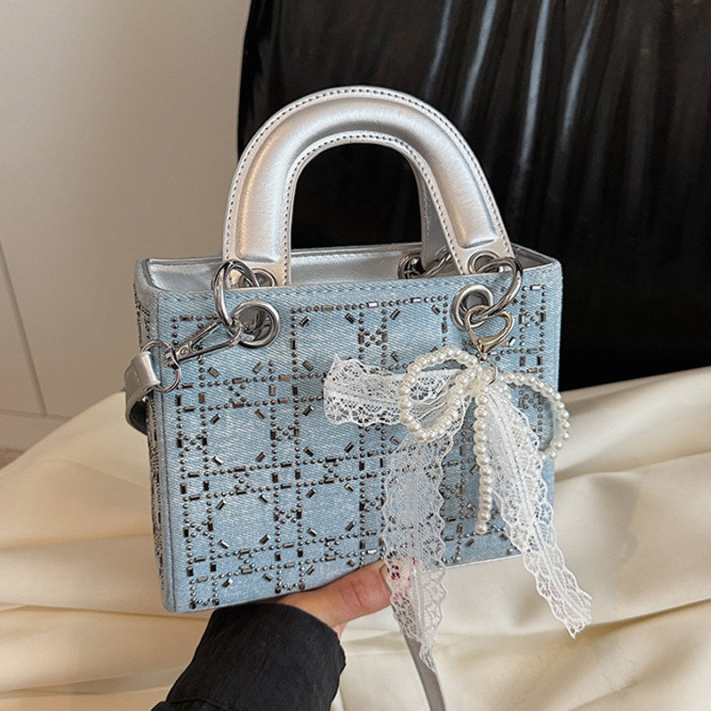 Handheld Princess Diana Trendy Denim for Women 2025 New Fashion Diamond-Studded Single Shoulder Crossbody Bag ddmymoon