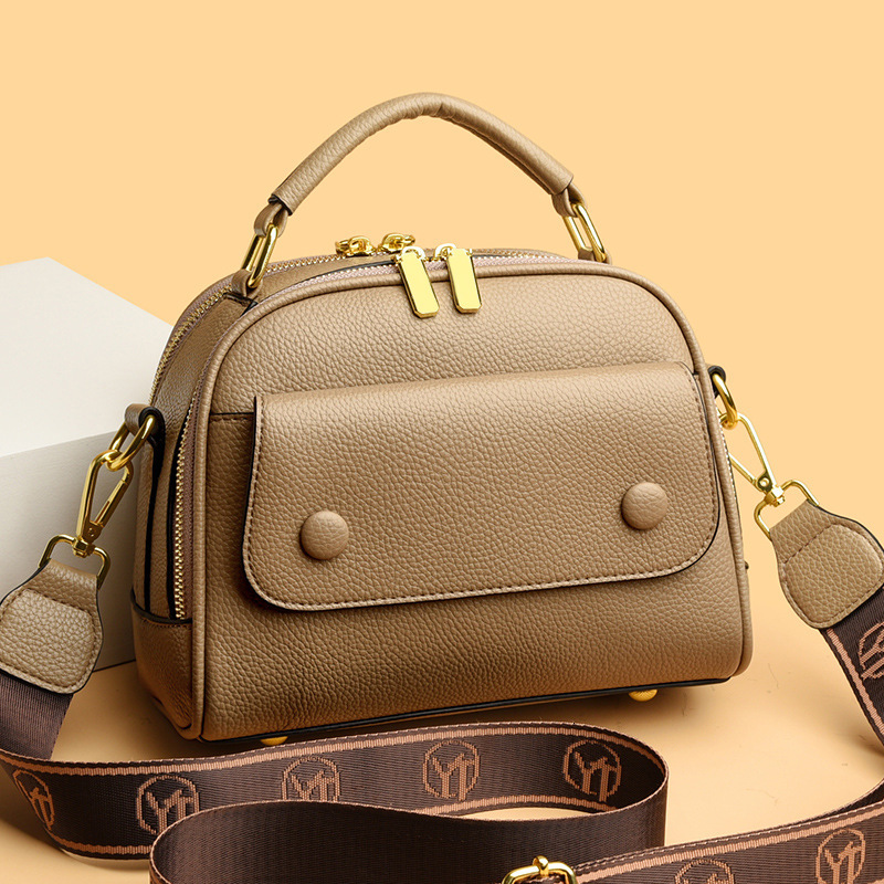 Soft Surface Handbag Women's New Fashion Middle-aged Mom Casual Versatile Multi-layer Large Capacity Shoulder Crossbody Bag ddmymoon