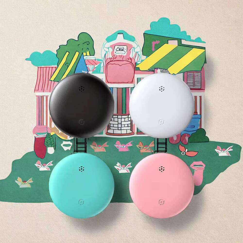 Smart GPS Tracker for Android Google Find My Device APP Air Tag Locator with Plastic Material Global Positioning Features