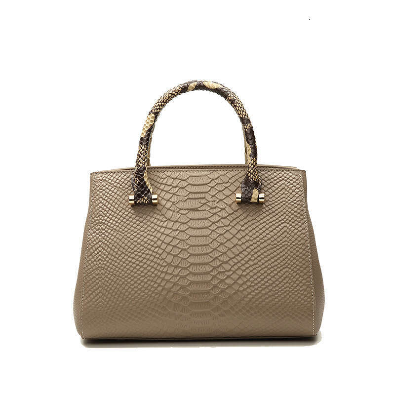 Top Layer Cowhide Crocodile Pattern Genuine Leather Handbag 2025 New Model High-end Stylish Handheld Women's Bag