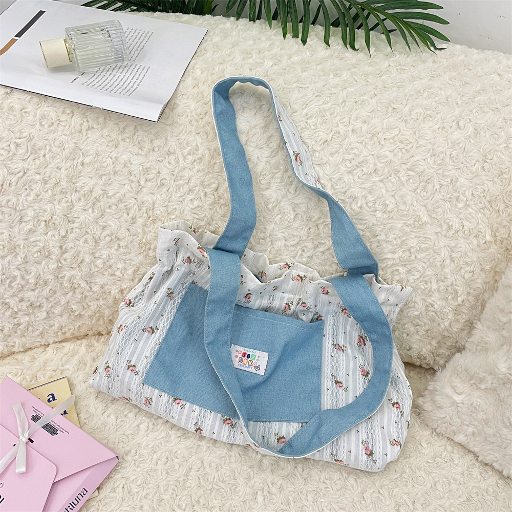 2025 Autumn New Double-sided Design Women's Shoulder Bag New Niche Design Butterfly Knot Travel Bag Student Shoulder Bag Autumn New Designer Bag 