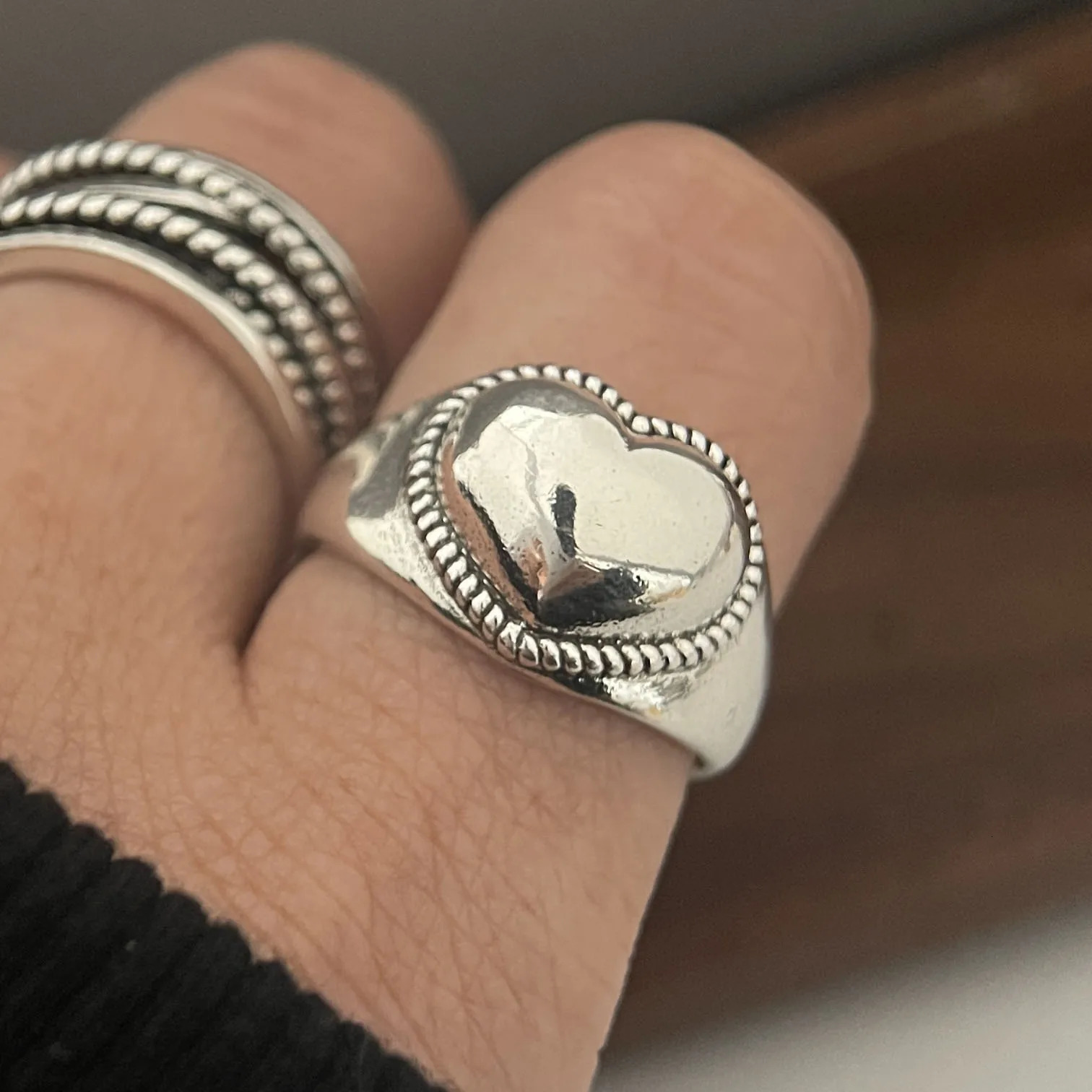 925 Sterling Silver Rings for Women Couple Minimalist Handmade Simple Retro Heart Ring Party Jewelry Gift Prevent Allergy 250805