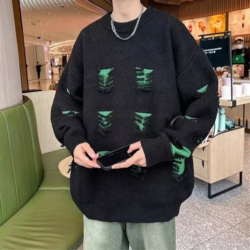 Ripped Crewneck Sweater For Men High Street Patchwork Knitted Jumpers Y2K Vintage Christmas Knitwear Pullovers 250805