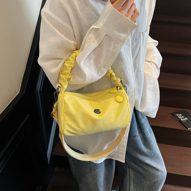 Simple Oxford Cloth Handbag Stylish New Crossbody Women's Versatile Daily Shoulder Solid Color Small Bag ddmymoon