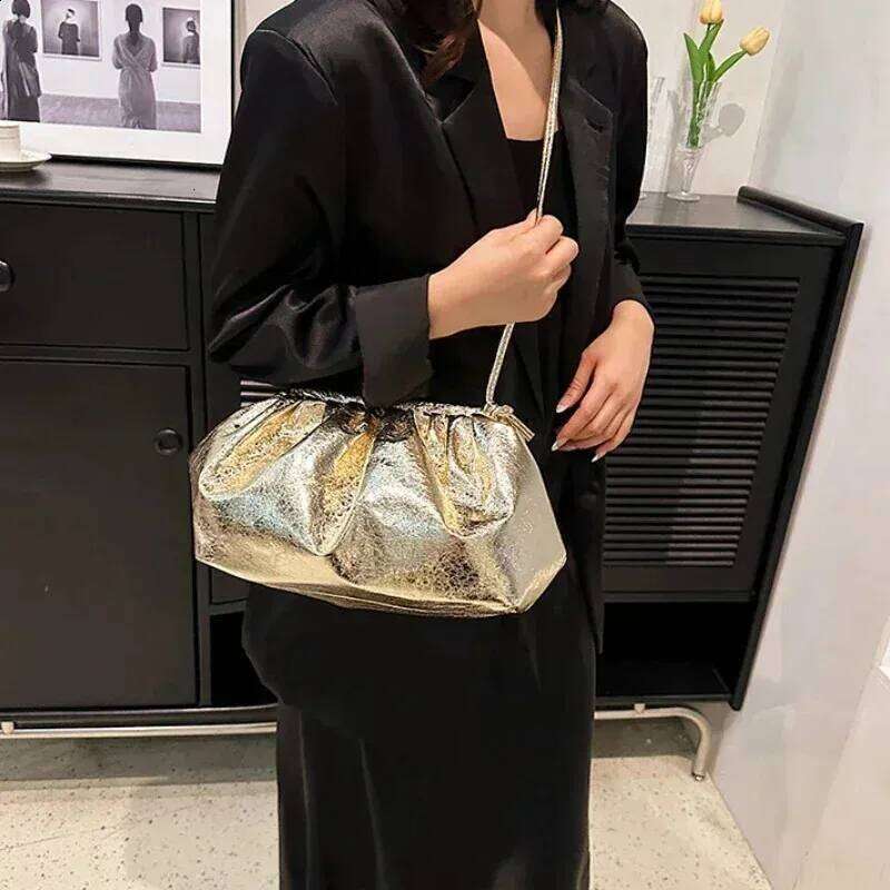 Small Womens Leather Sier Cloud Gold Crossbody Bag Ladies Party Clutch Purse Female Handbags 240816