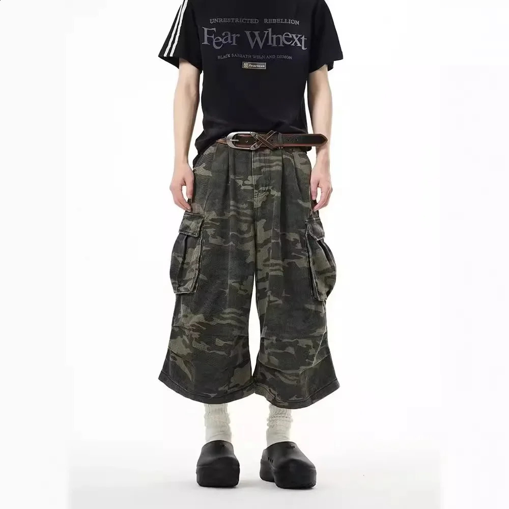 Vintage Camouflage Work Jeans Mens Loose Fit Summer Trendy Straight Leg Wide Leg Seven Point Pants Casual Streetwear 250805