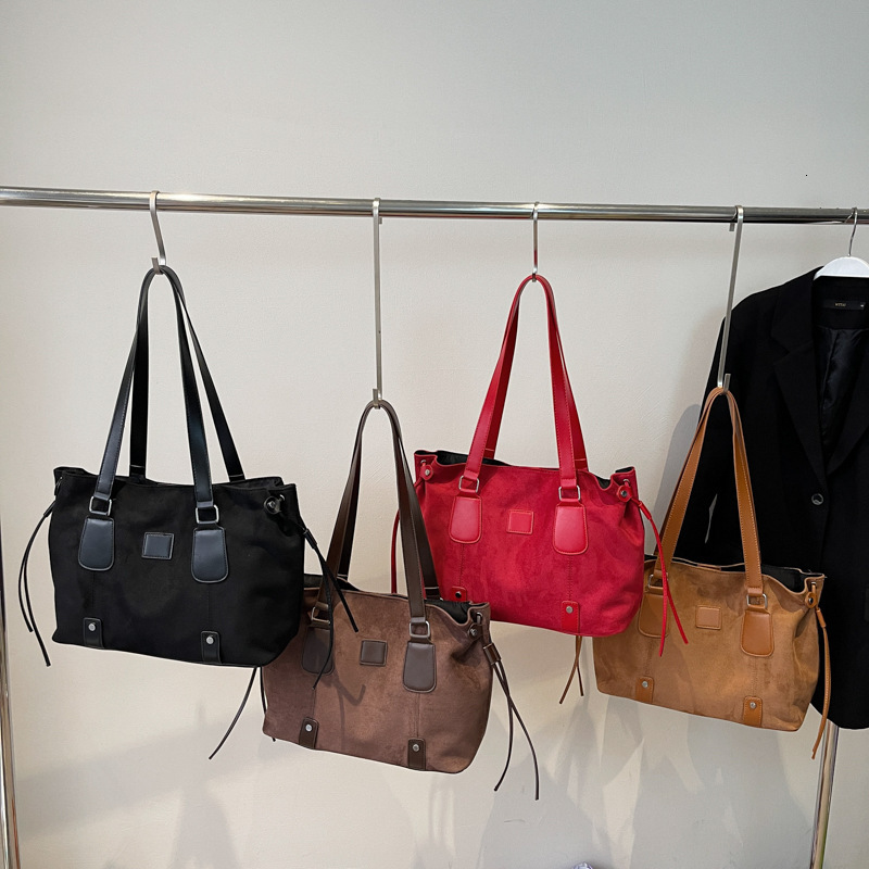 New Suede Large Capacity Tote for Women, Simple Casual Commute Shoulder Bag Trendy ddmymoon