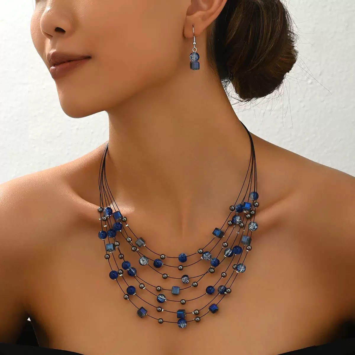 Hot-selling ethnic minority bridal set with retro gemstone bead jewelry