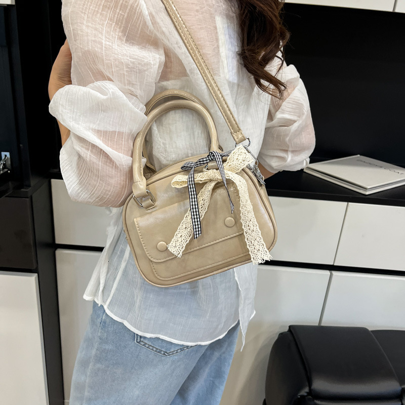 Fashionable Summer Shell for Women 2025 New Solid Color Korean Style Single Shoulder Versatile Crossbody Bag ddmymoon