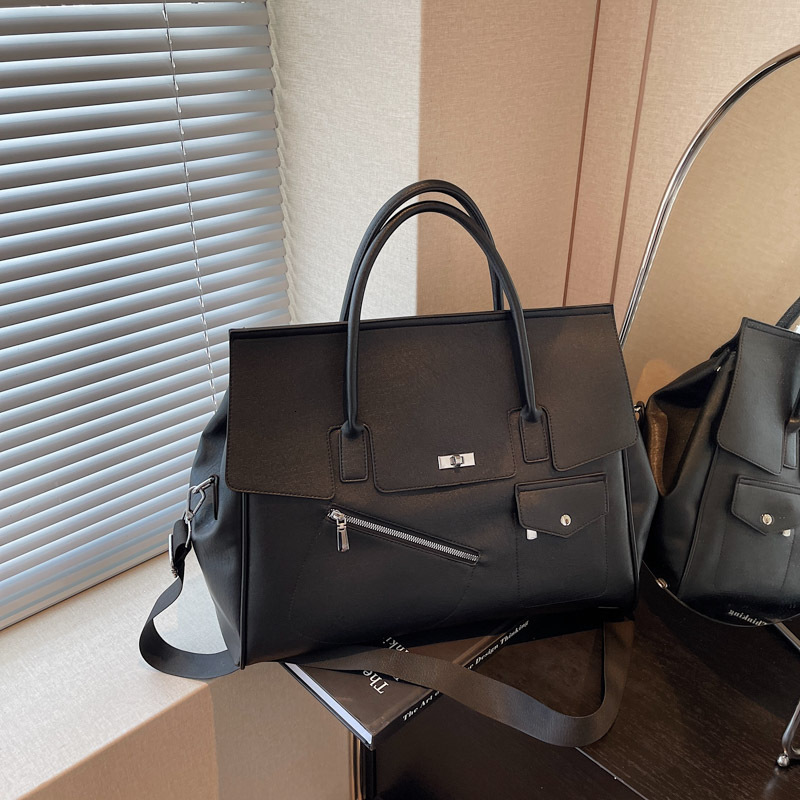 Designer handbag 2025 new women's casual commuting shoulder crossbody bag