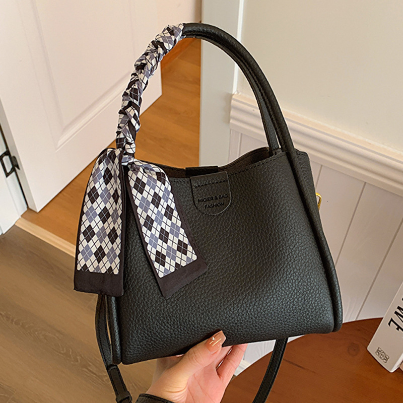 Fashion Soft Leather Bucket for Women New Hot-Selling Large Capacity Handbag Ladies Shoulder Crossbody Bag ddmymoon