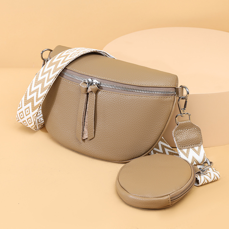 Top Layer Cowhide for Women 2025 New Fashion Chest Single Shoulder Crossbody Trendy Saddle Genuine Leather Women's Bag ddmymoon