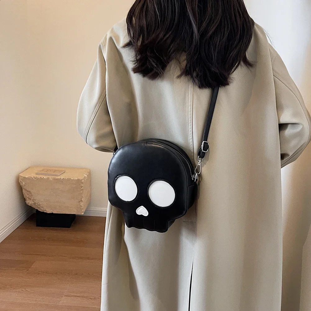 Novelty Halloween Ghost Bag Gift Women Gothic Shoulder Bag Devil Skull Funny Crossbody Bags Female Girls Ghost Handbags Purse 250807