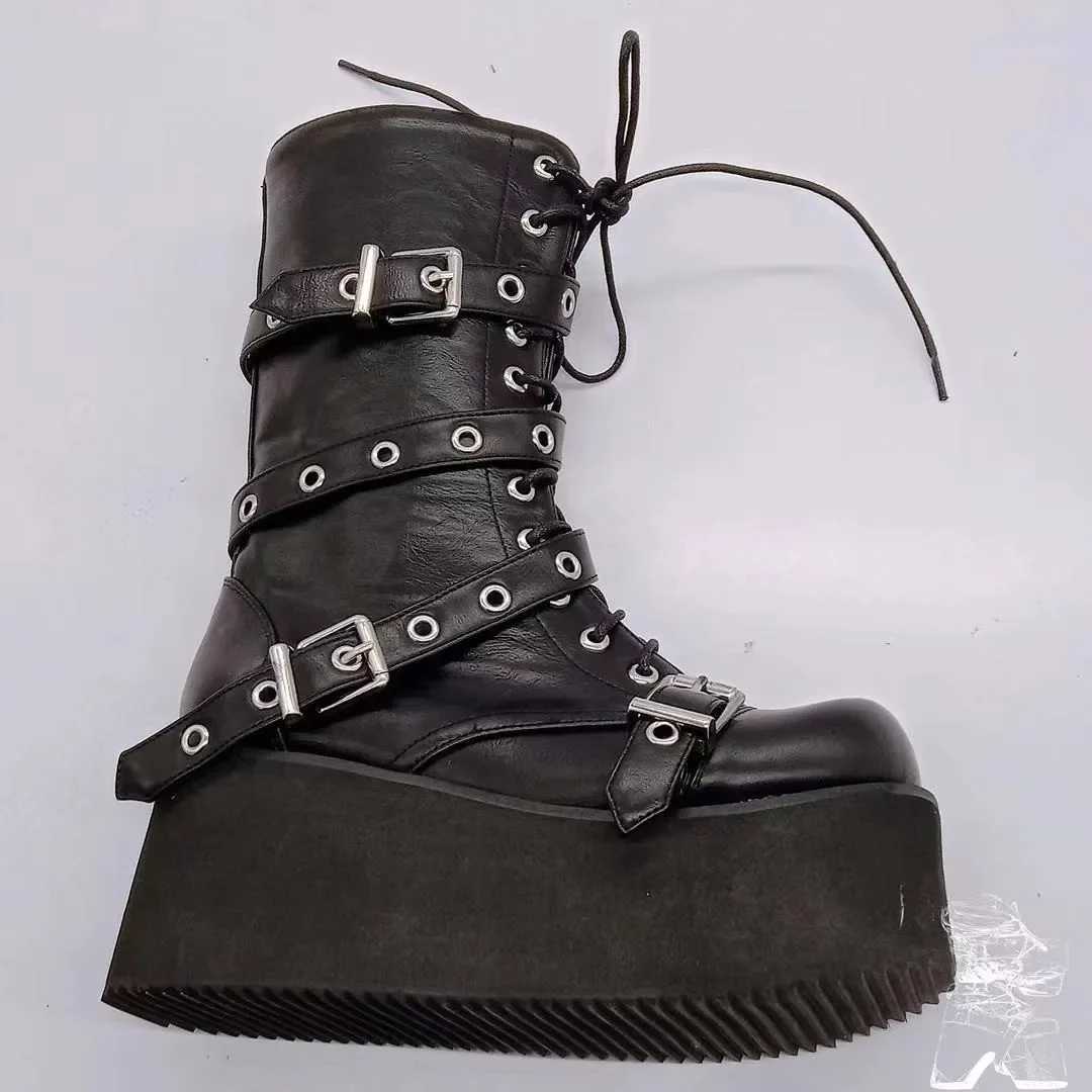 Plus Size 43 Autumn Women Boots Buckle Round Toe Wedges Platform Boots Punk Goth INS Women Street Shoes Combat Boots for Women W250811