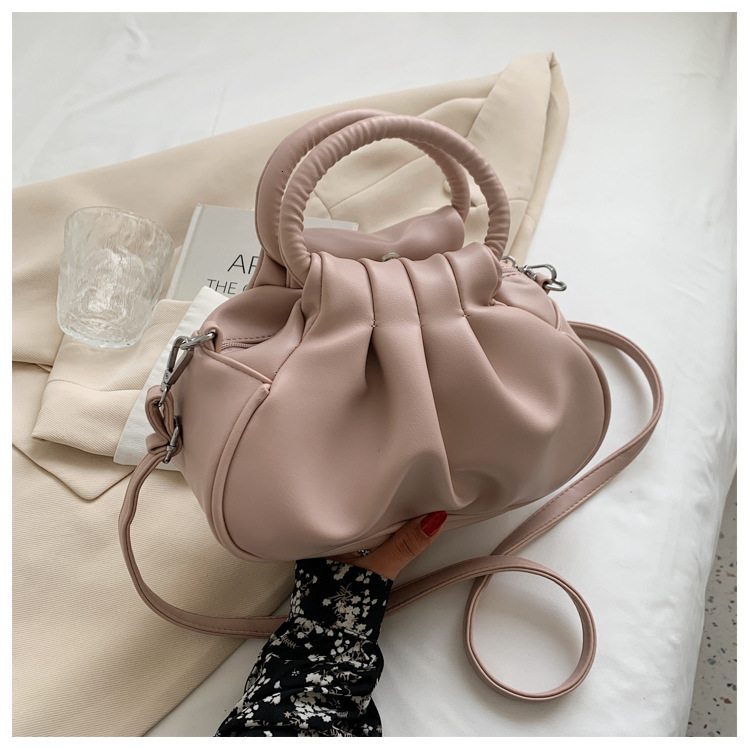 Autumn New Women s Shoulder Bag Korean Style Wrinkled Retro Armpit Handbag Autumn New Designer Bag Simple And design Fashionable Women s Crossbody Bag