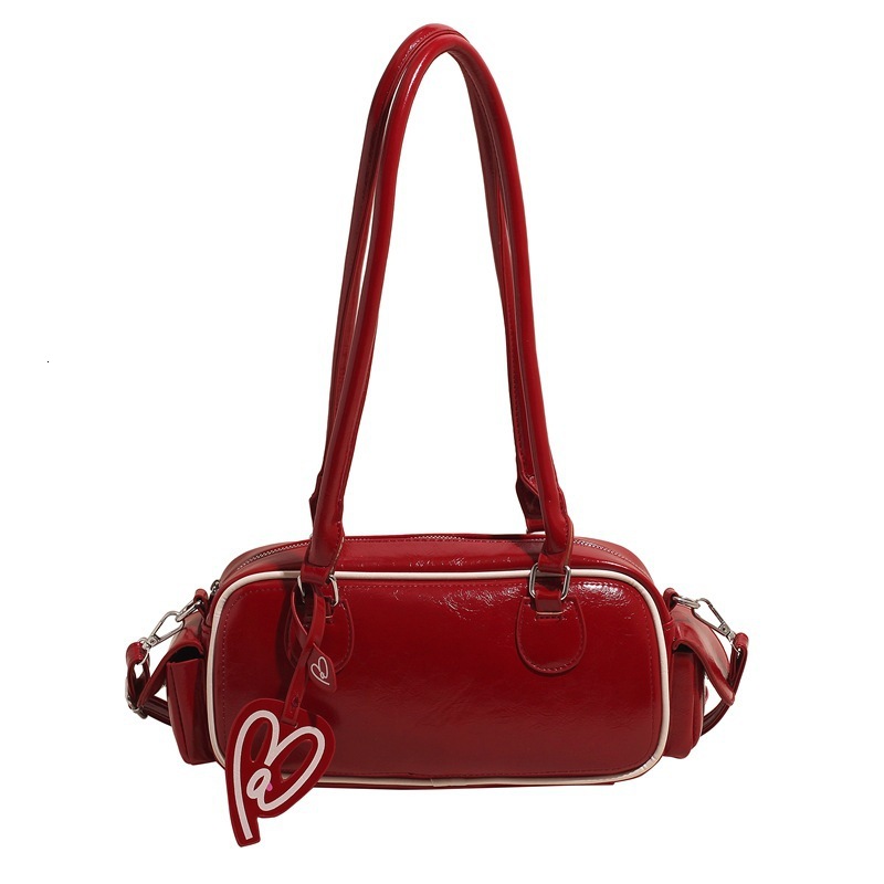 2025 Autumn New Women s Shoulder Bag Oil Wax Leather Women s Bowling women bag s Bag New Heart Pendant Large Capacity Women s Crossbody Bag Autumn New