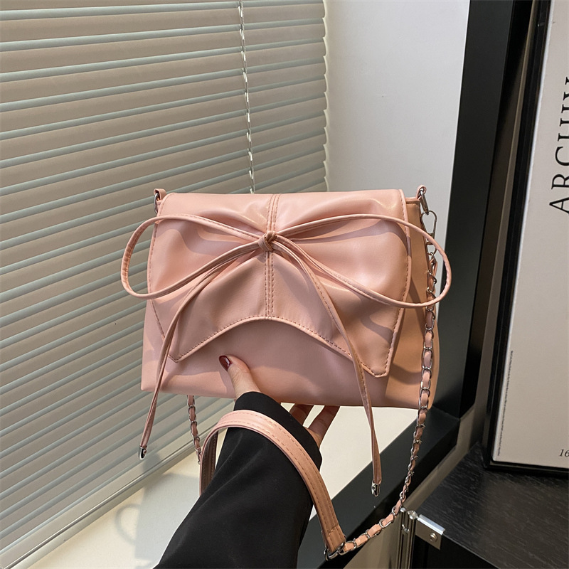 Autumn New Luxury Bow Women's Shoulder Bag Niche Chain Fashion Women's Crossbody Bag New Autumn New Designer Bag Simple Style Women's H