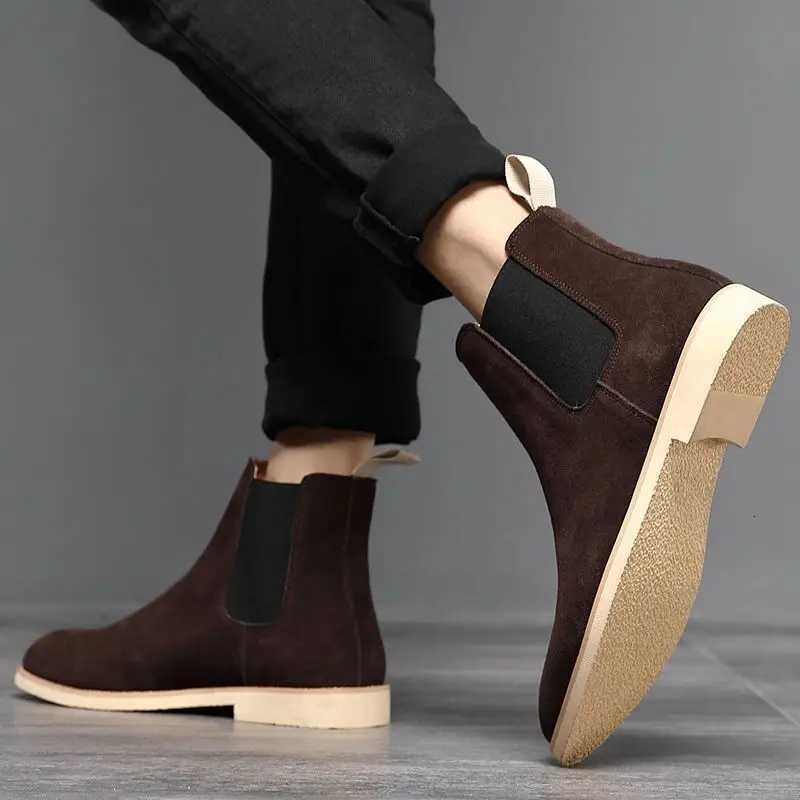 Man Retro Suede Genuine Leather Chelsea Boots Men Fashion Short Ankle Boot Casual British Style High-Top Shoes W250811