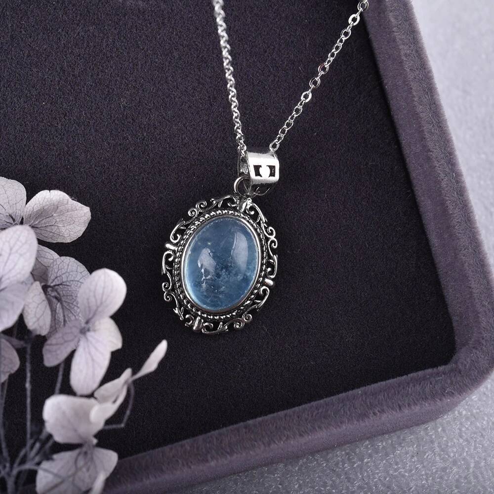 ITSMOS Natural Aquamarine Pendant Vintage Pattern Elegant Rectangle Ocean Dia Necklace Jewelry for Women Gift