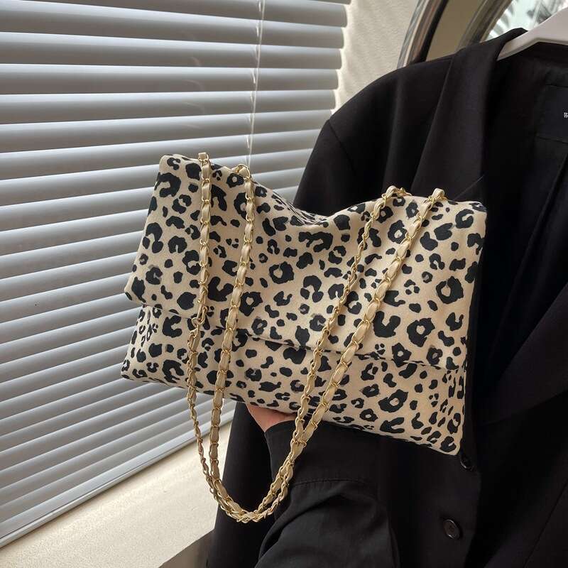 Trendy Niche Leopard Print for Women 2025 Designer New Fashionable Shoulder Underarm Bag Handbag