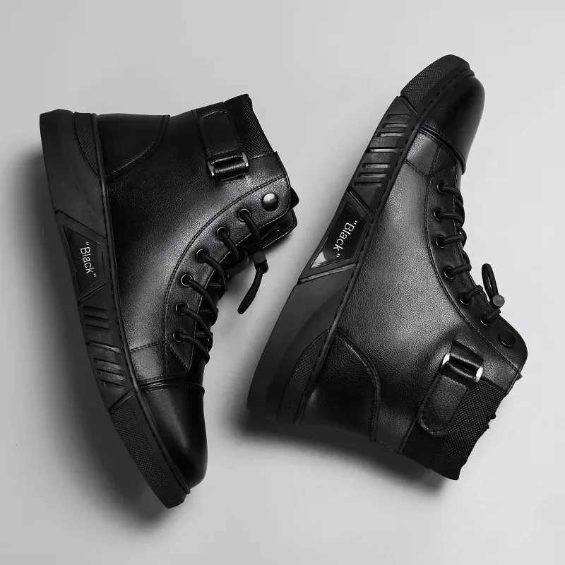 Mens Boots British Casual Platform Leather Boots for Men Black Motorcycle Boots Winter Comfortable Keep Warm Men Ankle Shoes W250811